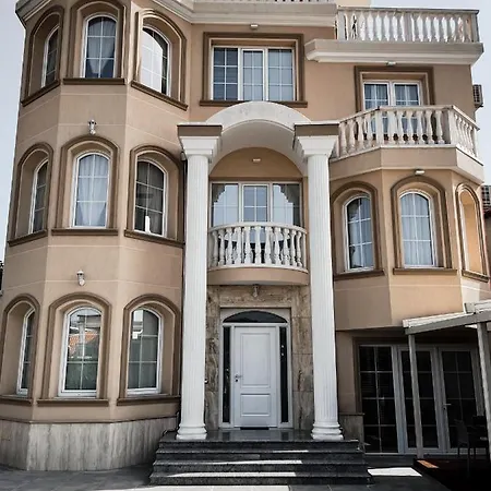 Amansar Boutique Τίρανα